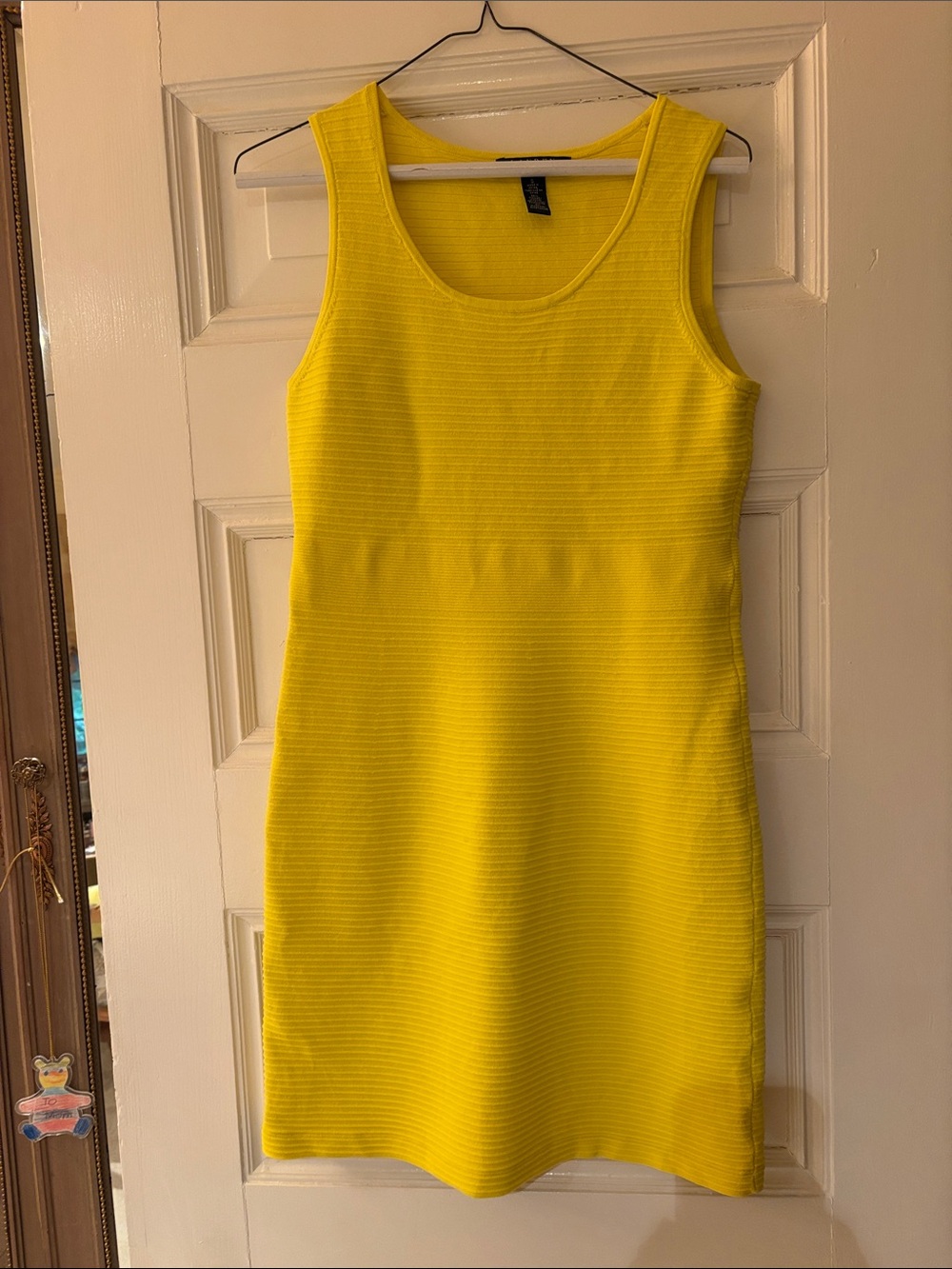 Lauren Ralph Lauren Bright Yellow Sleeveless Sheath Dress